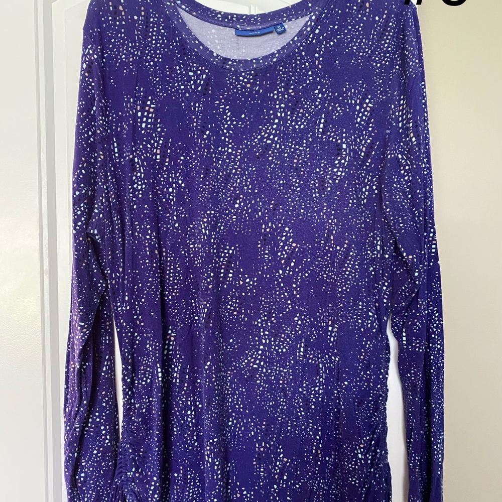 Apt 9 Purple with colorful specks